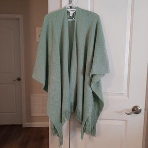 Green shawl